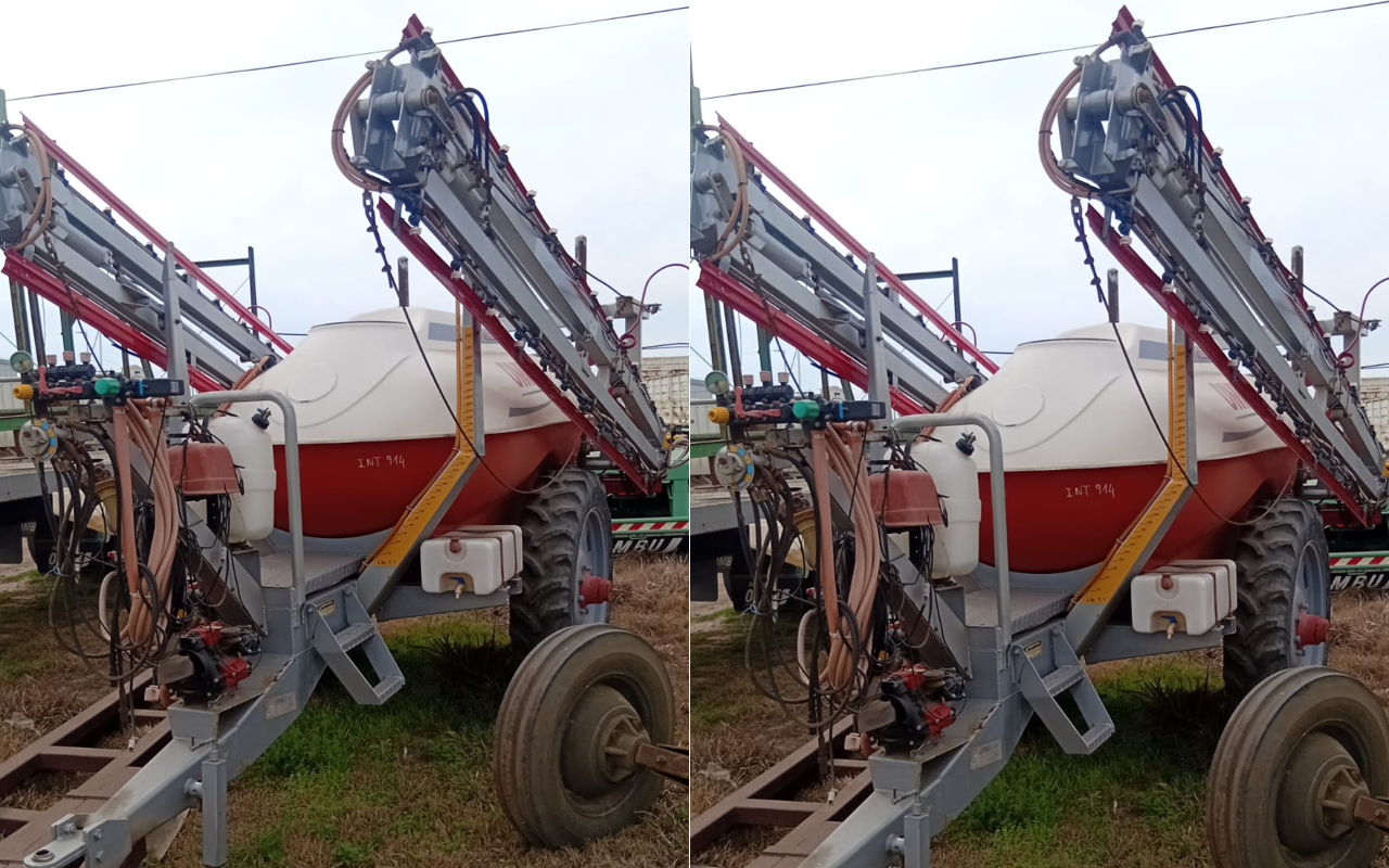 Pulverizador de arrastre Usado - INT. 914
